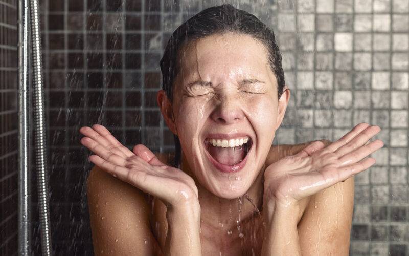 POWERFUL Reasons Why You Should Take Cold Showers Every Day